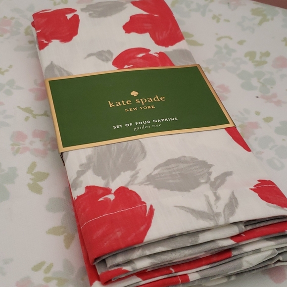 kate spade Other - NWT Kate Spade 4pc. Garden rose napkin set